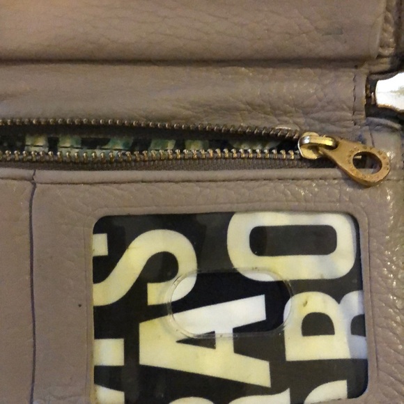 Marc Jacobs wallet - Picture 4 of 5